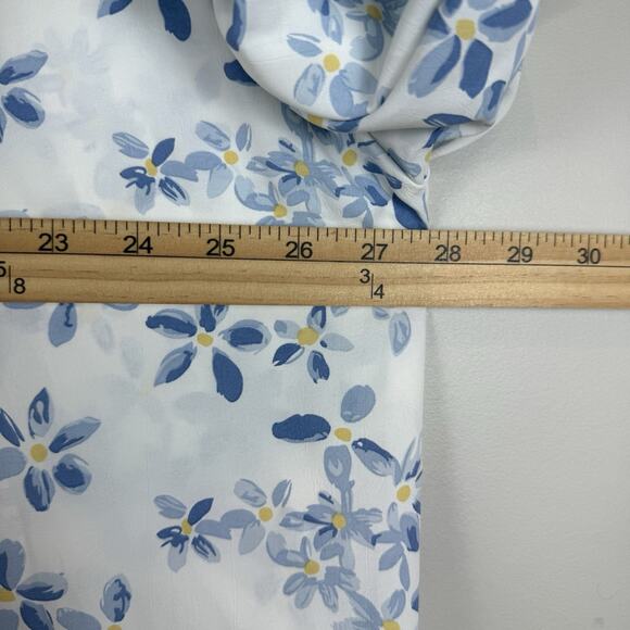 Dazy Floral Top Women Small White Blue Long Peasant Sleeve Button Up Cottagecore - Picture 7 of 8